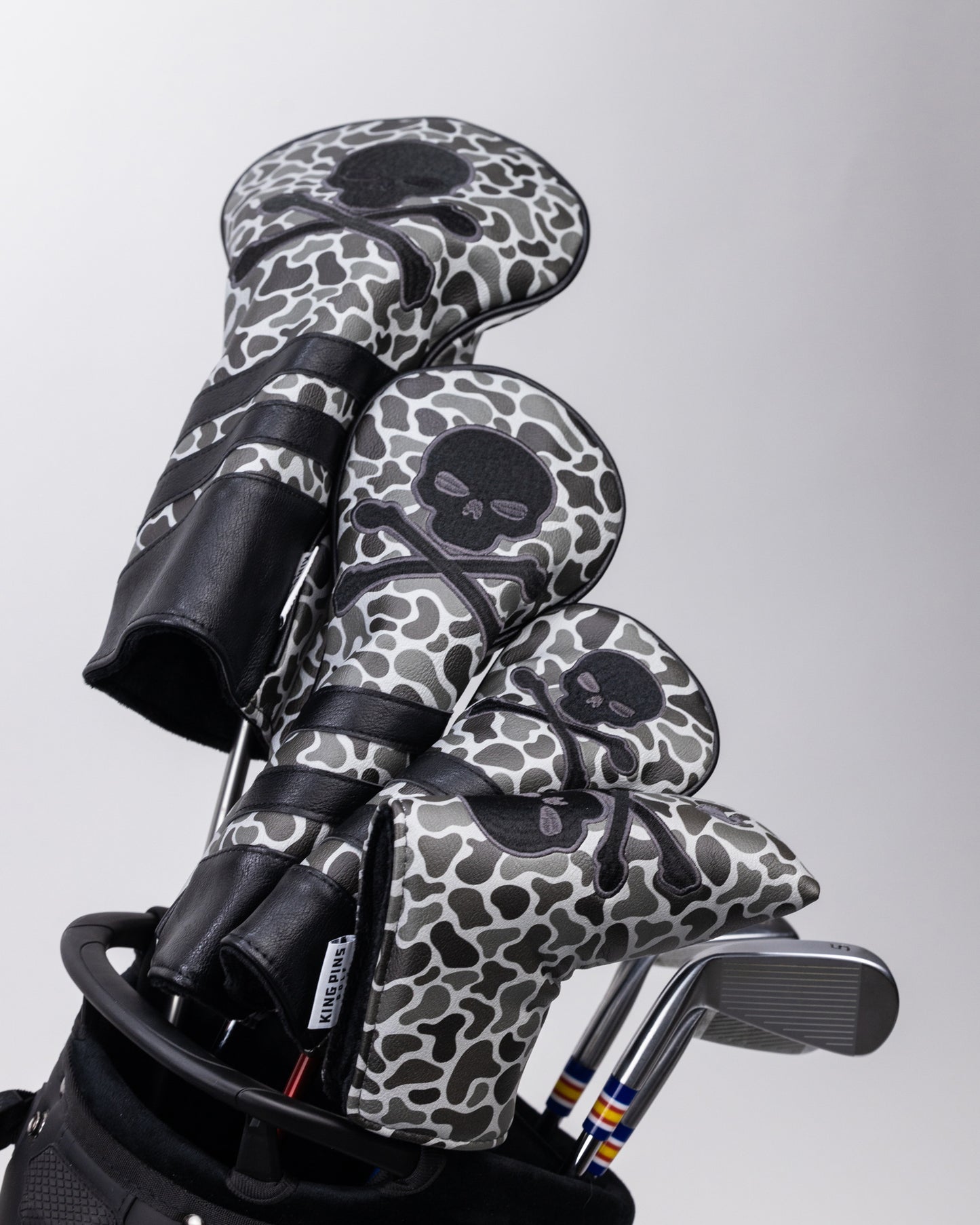 Grey Camo Crossbone Headcover